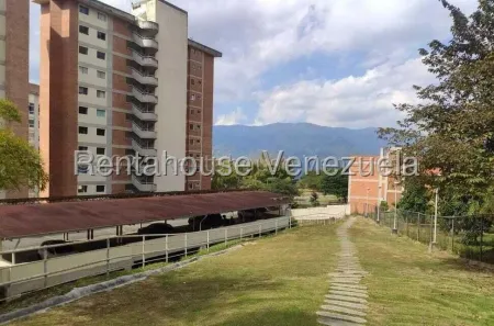 Apartamento En Venta Mirávila 25-15466