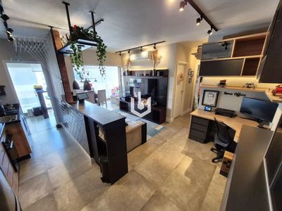 Apartamento no condomínio Street de 70m² com 2 Dormitórios próximo a estação Granja Julieta