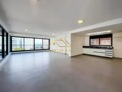 Apartamento no Jardins com 189m² com 3 suítes e 3 vagas de garagem.