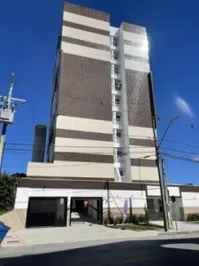 Apartamento novo com 3 Dormitorios em Paranaguá no Edifício Villa Varazze