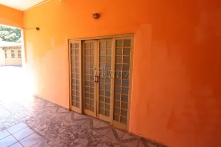 Apartamento para alugar na Av São João, região leste de Londrina