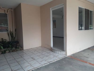  Apartamento - Servicios incluidos - 2 Hbs - Mascotas - Centrico Picture 2 of 9