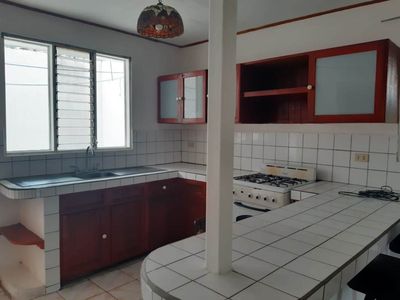  Apartamento - Servicios incluidos - 2 Hbs - Mascotas - Centrico Picture 4 of 9