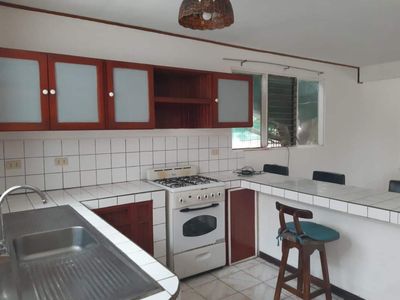  Apartamento - Servicios incluidos - 2 Hbs - Mascotas - Centrico Picture 5 of 9