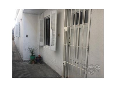 Apartamento tipo casa en La Blanqueada