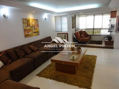 APARTAMENTO VENTA Y ALQUILER BELLAS ARTES MARACAIBO. API 7419