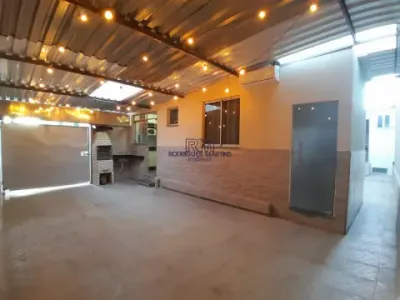 Área privativa 03 quartos 02 vagas no Santo André