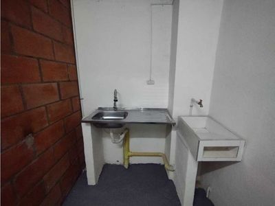 Arrendamos Apartaestudio en Itagüí Centro 