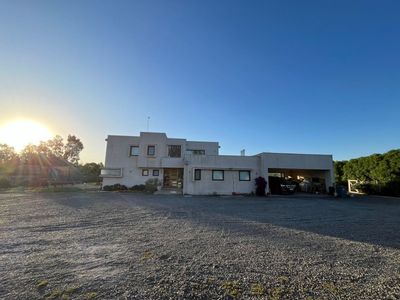 ARRIENDO CASA ESTILO MODERNO 5D/5B EN CONDOMINIO TALAGANTE