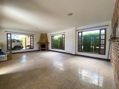 ARRIENDO de FINCA en LLANOGRANDE, RIONEGRO Foto 2 de 15