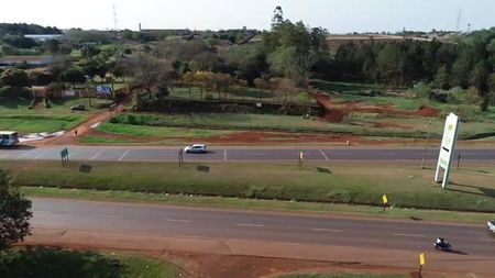 ATENCION INVERSORES! EN VENTA 25 HS SOBRE LA RUTA INTERNACIONAL! C.D.E!