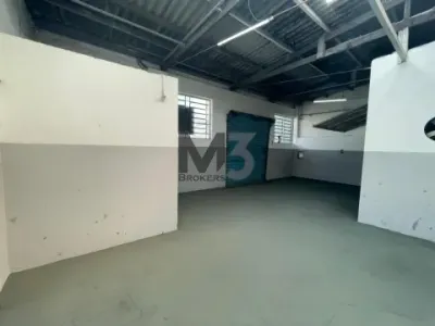 Barracão para alugar em Campinas, Parque São Quirino, com 380 m²