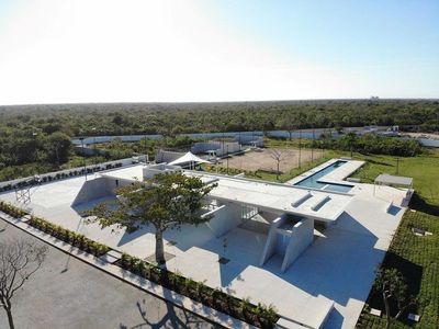 BLANCA RESIDENCIAL LOTE RESIDENCIAL EN VENTA AL NORTE DE MERIDA Foto 9 de 10