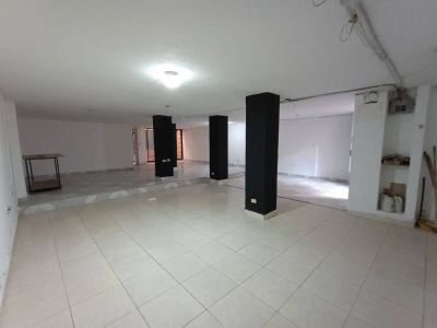 Bodega en Arriendo en Calasanz, Medellín Foto 2 de 20