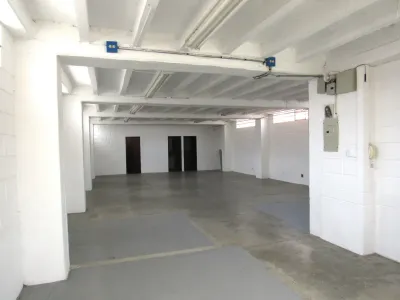 Bodega en Arriendo en Cristo rey, Medellín