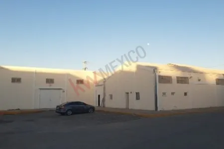 Bodega en renta en Colonia Santa Rosa