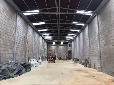 Bodega para Arriendo - Venta en Bello - Zona Norte / 345 M2