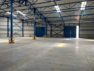 BODEGA PARA ESTRENAR, UBICADA EN OCHOMOGO DE CARTAGO, CERCA RECOPE