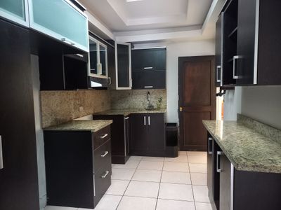 Bonita Casa en Venta Ubicada en Res Alta Moravia- San José  Listing 26-283 Foto 7 de 9