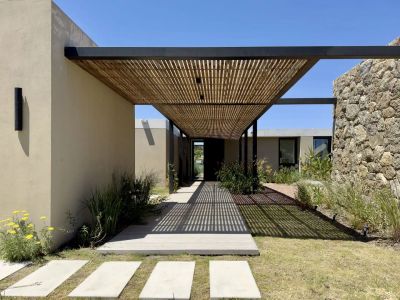 (BPV-BPV-10820)  Casa EN alquiler 4 DORMITORIOS