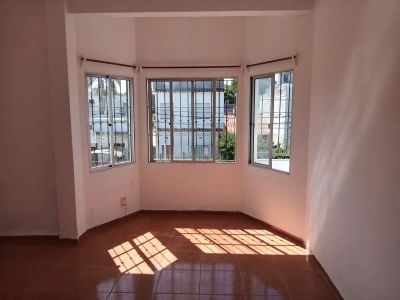 CA338 / EXCELENTE CASA DE 2 DORMS CON PATIO, BALCÓN Y PARRI / UNIÓN