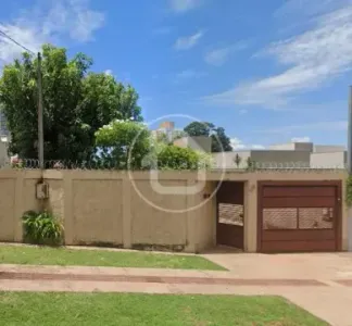 CASA 02 QUARTOS - MONTE CASTELO - AMPLO TERRENO