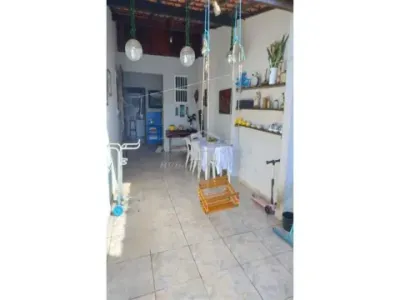 Casa 03 DORMITÓRIO, com Piscina , Bairro Caiçara , Próx. Ã Praia, PRAIA GRANDE SP.