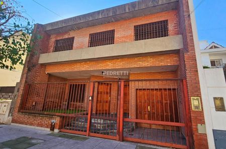 Casa 6 dormitorios en venta en Floresta, Ciudad de Buenos Aires  CODMP147372