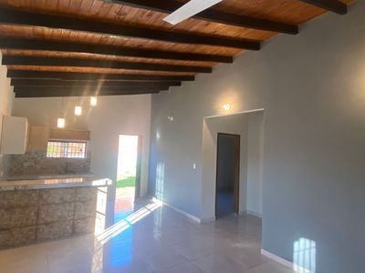 CASA A ESTRENAR EN LUQUE MORA CUE Foto 8 de 10