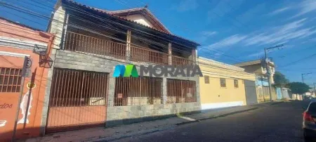 CASA À VENDA- 340 m² - CARLOS PRATES - BELO HORIZONTE (MG)