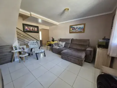 Casa à venda com 3 quartos em Camobi Santa Maria - RS