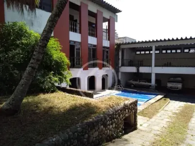 Casa à venda com 500,00m² e 4 quartos em Jardim Guanabara, Rio de Janeiro - rj