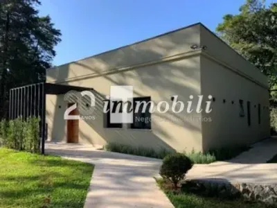 Casa á Venda em Atibaia - Bairro Tanque 5 Dormitórios 3 Suíte