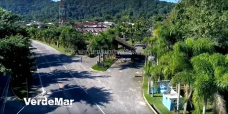 Casa à venda no Condomínio Albamar em Guarujá