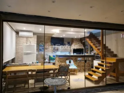 Casa à venda Rua Ney Brito, Santo Inácio - Esteio