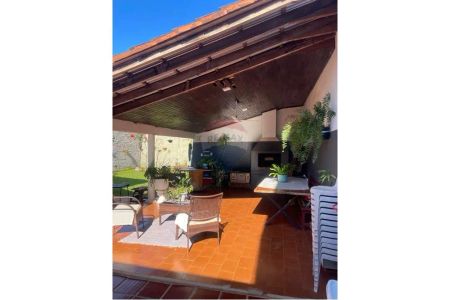 Casa alquiler por día!! Encarnación