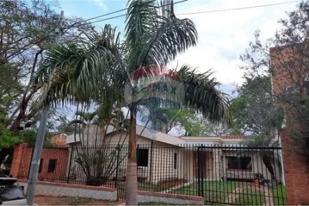 Casa-Alquiler-PY Asunción Los Laureles