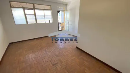 Casa ampla no 2º pavimento — Riacho das Pedras