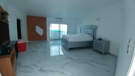 CASA AMPLIA CON 4 RECAMARAS APLICA CREDITO