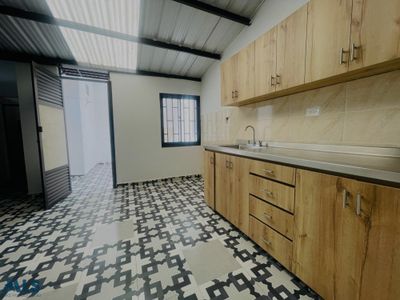 Casa amplia e iluminada.