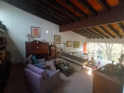 CASA AMPLIA EN VENTA LOMAS DE VISTA HERMOSA CUAJIMALPA
