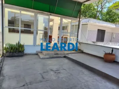 CASA ASSOBRADADA - GRANJA JULIETA - SP