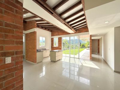 Casa Campestre en Venta en Monserrate, Santa rosa de cabal