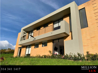 Casa Campestre en Venta en Tabio