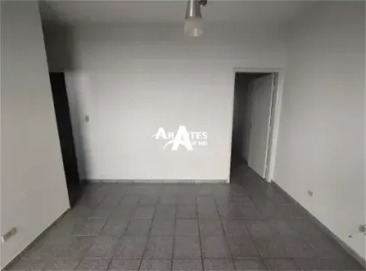 Casa com 210m² à venda no Santa Mônica Foto 1 de 13