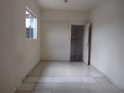Casa com 3 dormitórios à venda, 209 m² por RS 230.000,00 - Vila Cristina - Piracicaba-SP