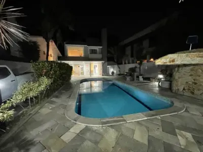 Casa com 3 quartos à venda em Riviera - SP