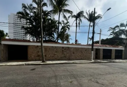 CASA COM 389,71 m² - FLÓRIDA - PRAIA GRANDE SP