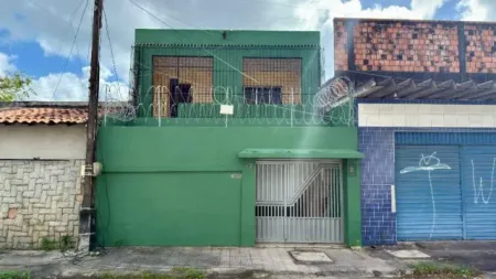 Casa com 5 dormitórios à venda, 189 m² por R$ 430.000,00 - Monte Castelo - Fortaleza/CE