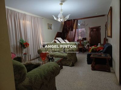 CASA COMERCIAL ALQUILER TIERRA NEGRA MARACAIBO API 6862